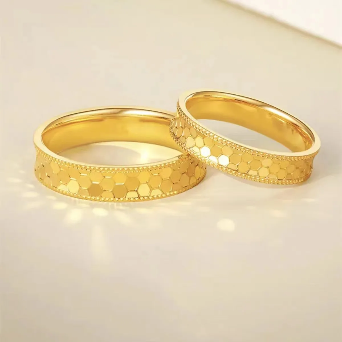 Anello a nido d'ape lucido Col - Women Accessories Dubai recensione e prezzo