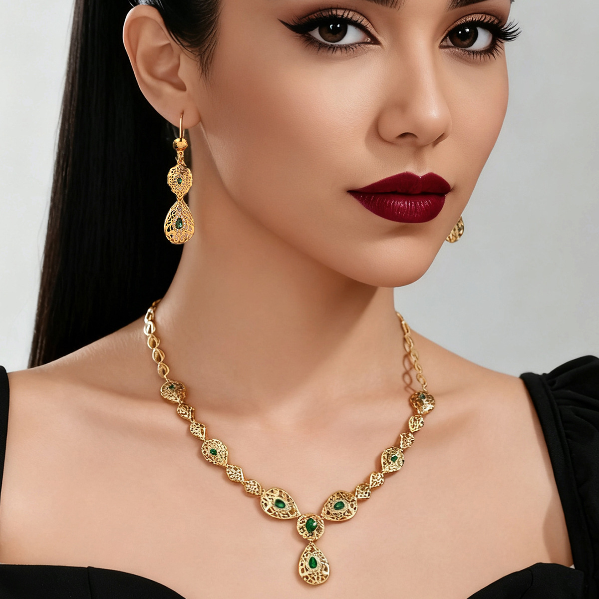 Set di Gioielli in Oro 9999 -  - Women Accessories Dubai recensione e prezzo